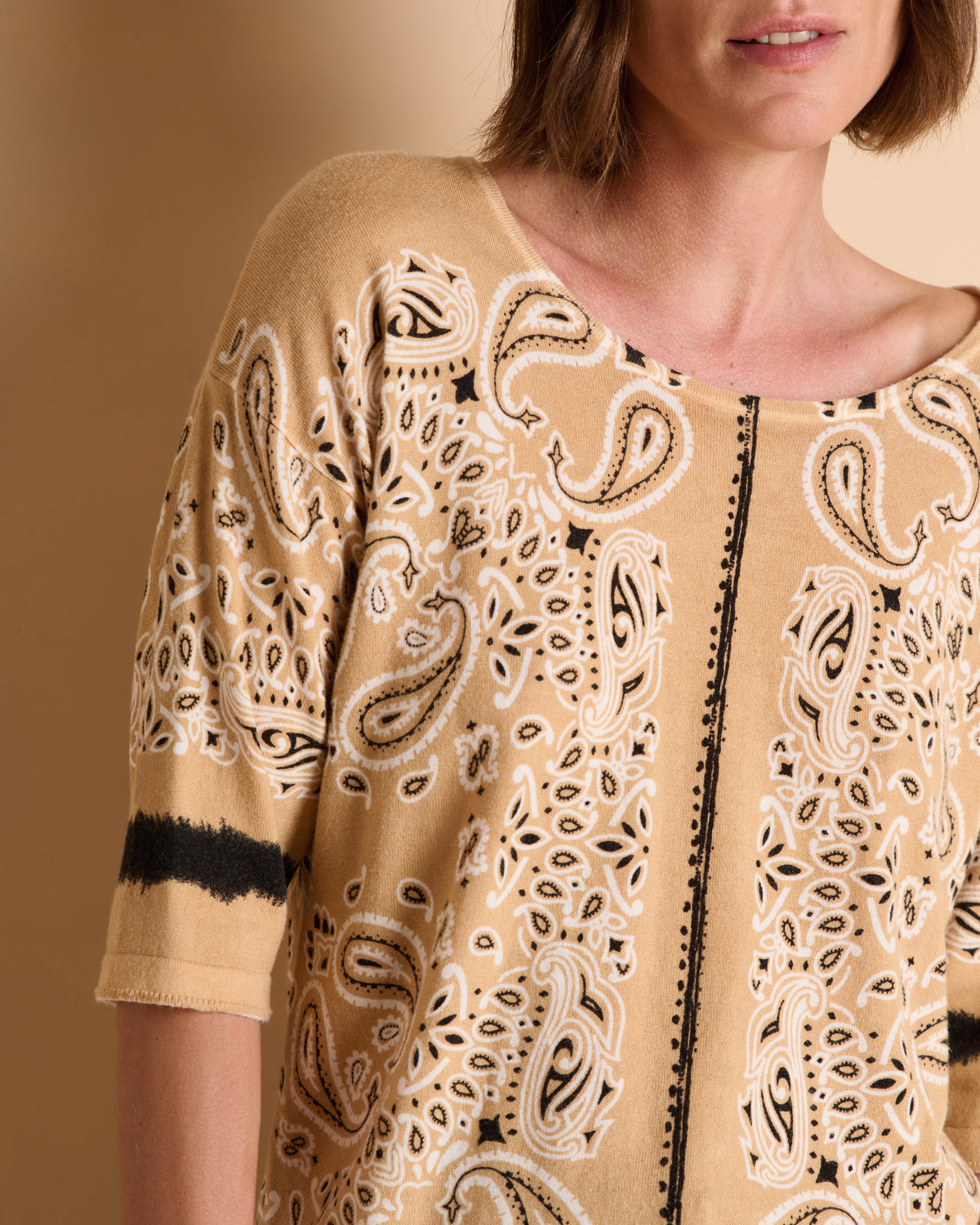 Pull marron clair imprimé manches courtes encolure ronde ACADAMIA/14224/791