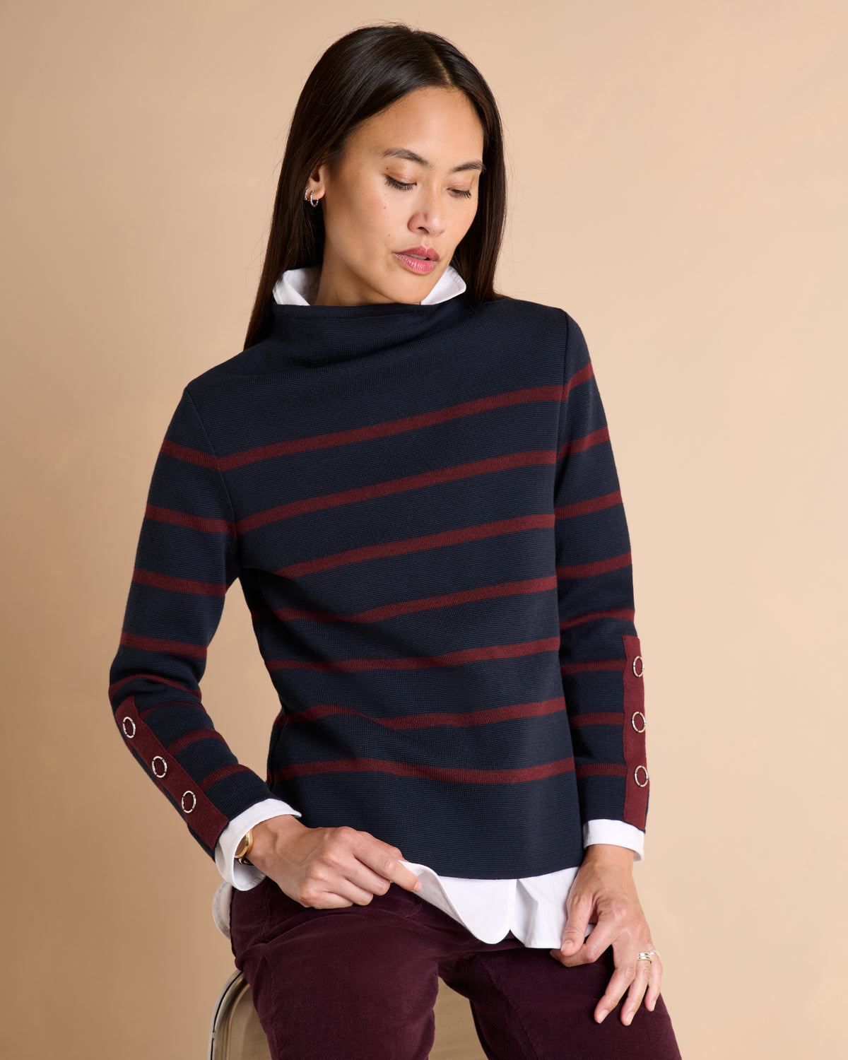 Pull bleu marine à rayures en laine mérinos col montant ACCORDER1927/14137/886