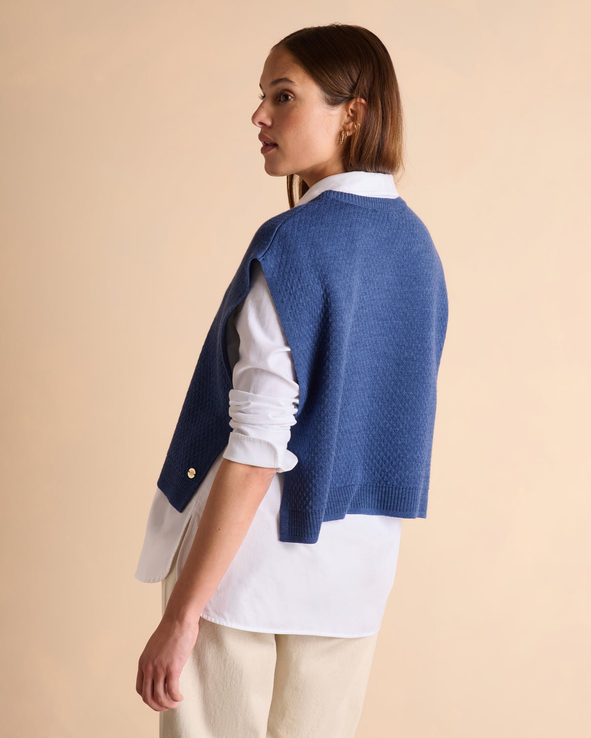 Pull poncho bleu sans manches ADONIS/14048/301