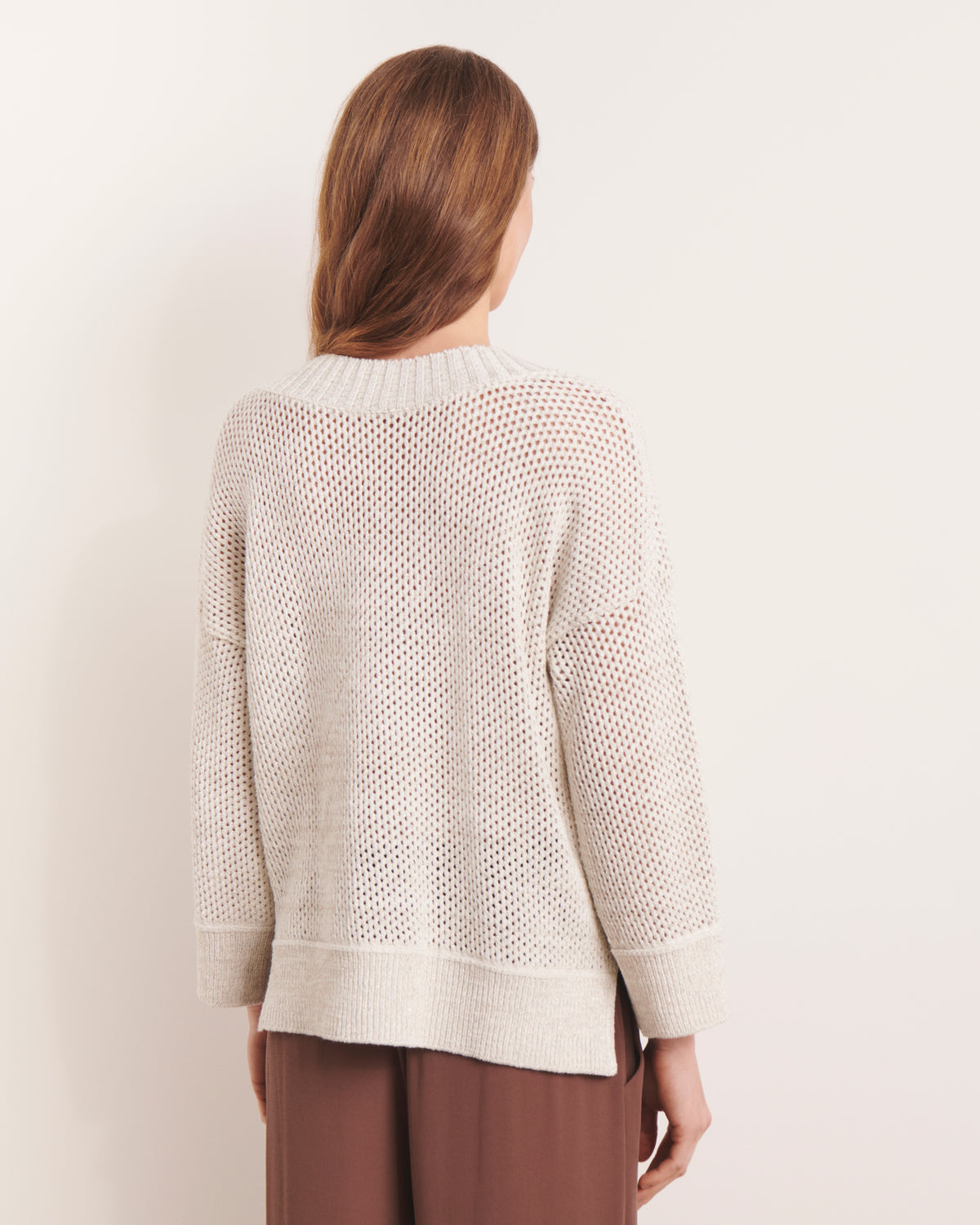 Pull blanc en maille résille irisée AILLEURS13-BIS/13115/761
