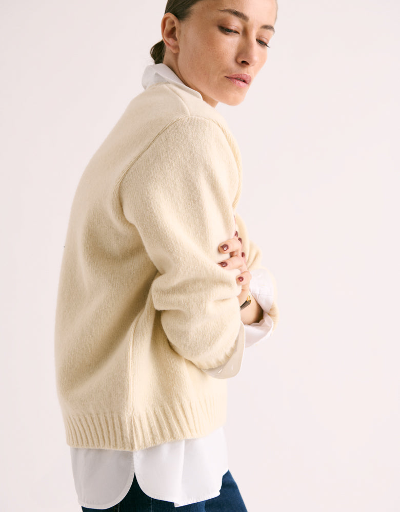 Knit sweater with deep V-neck ALMA/86144/003