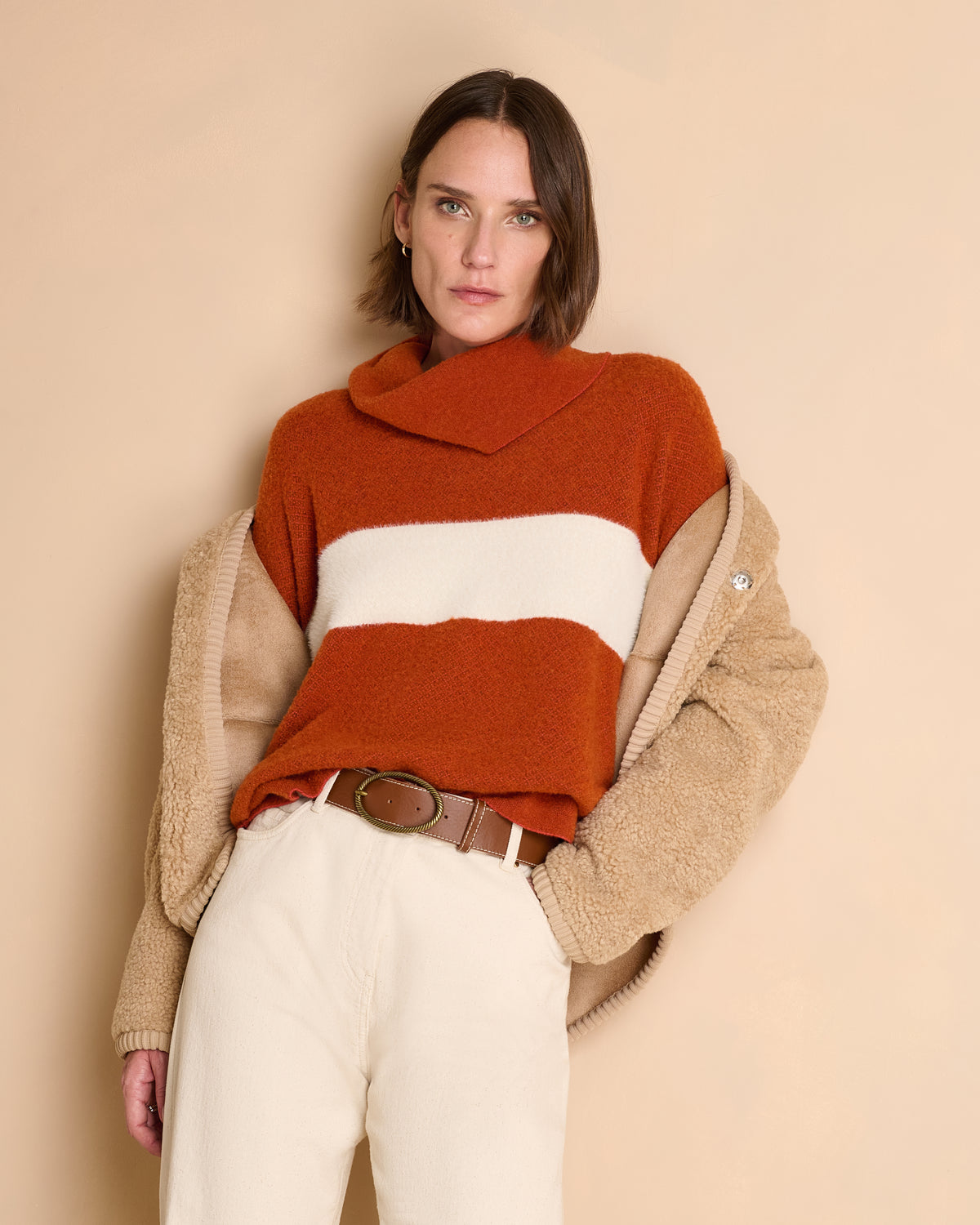 Pull orange bicolore col roulé en laine ALMA-B/14229/831