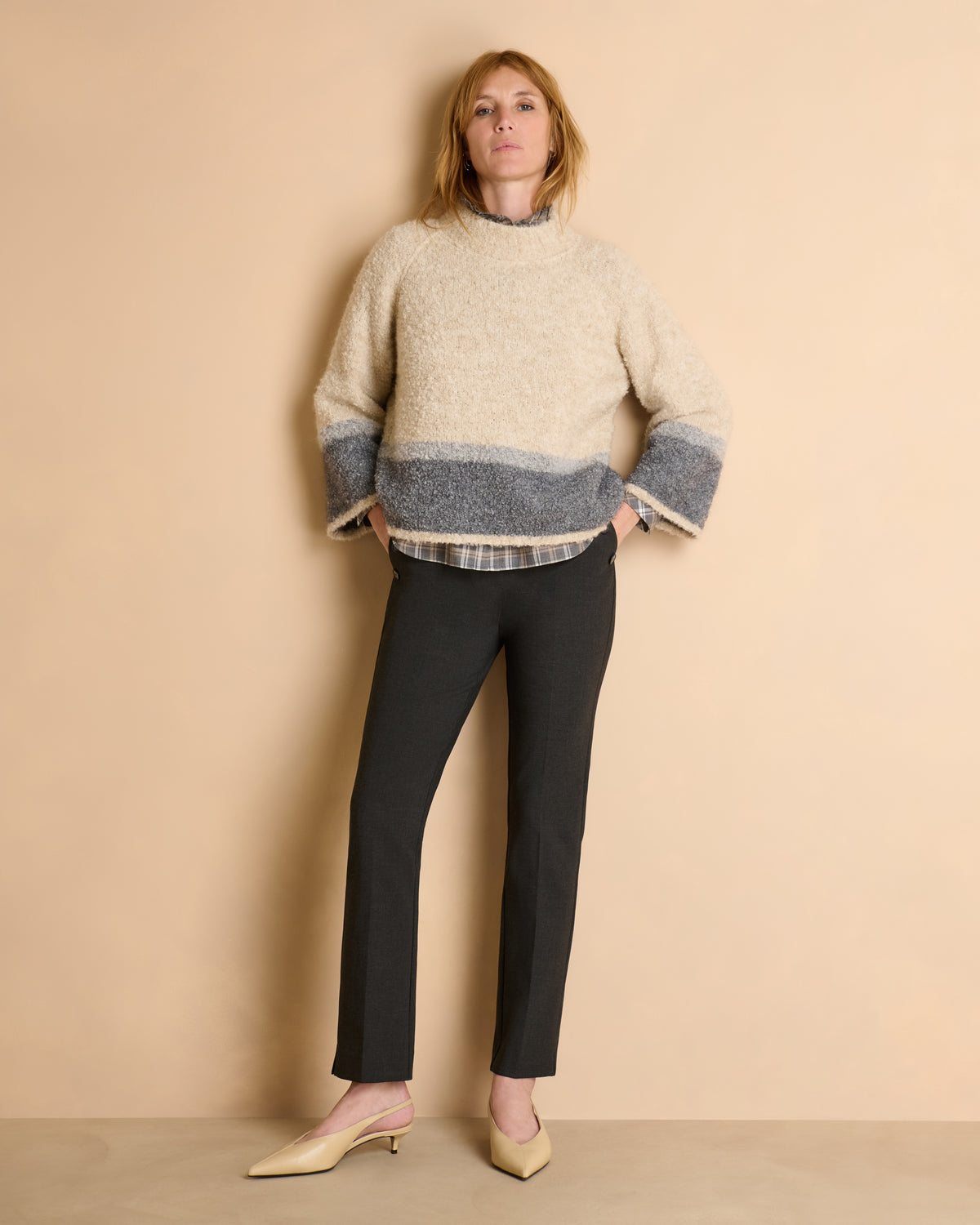 Pull blanc cassé et gris oversize col montant ANGE/14057/781