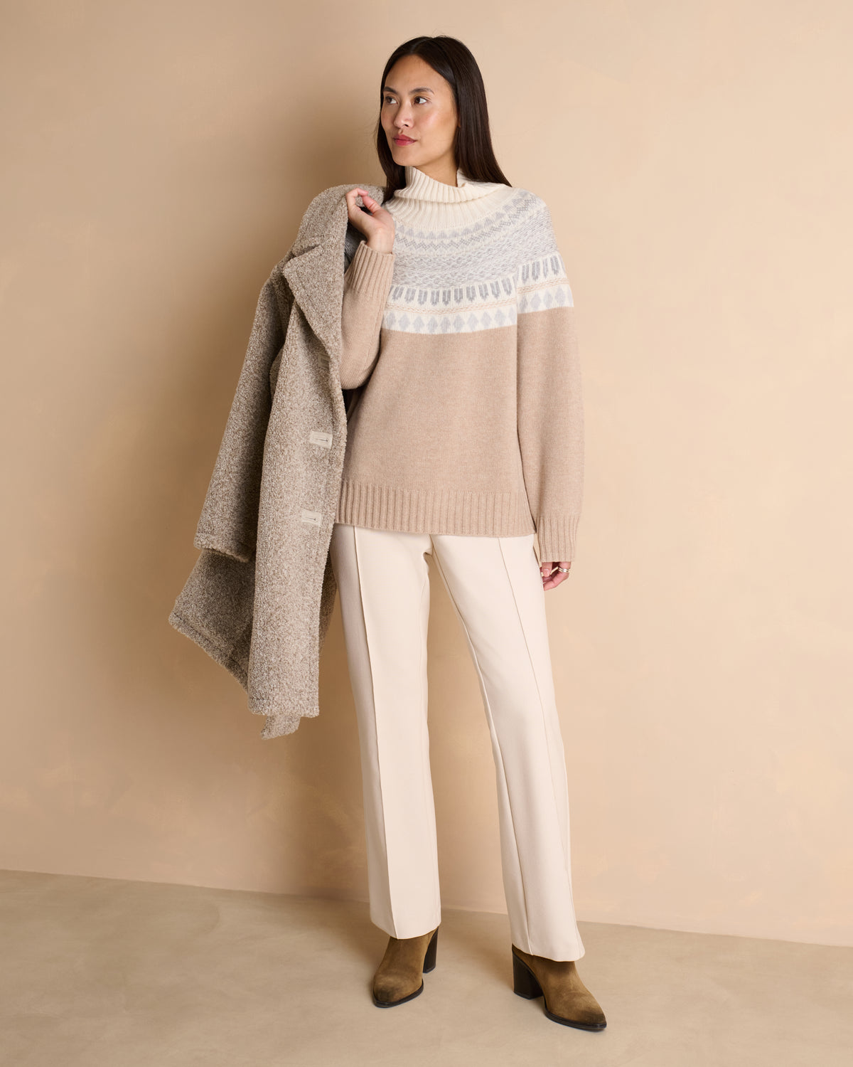 Pull beige jacquard col montant AOBA-NEW/14213/781