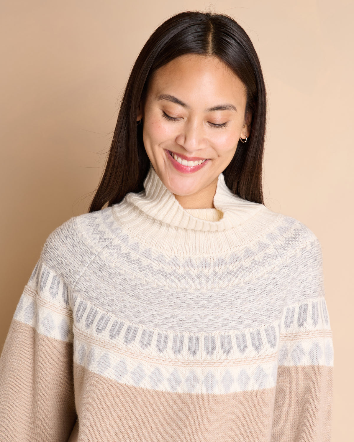Pull beige jacquard col montant AOBA-NEW/14213/781