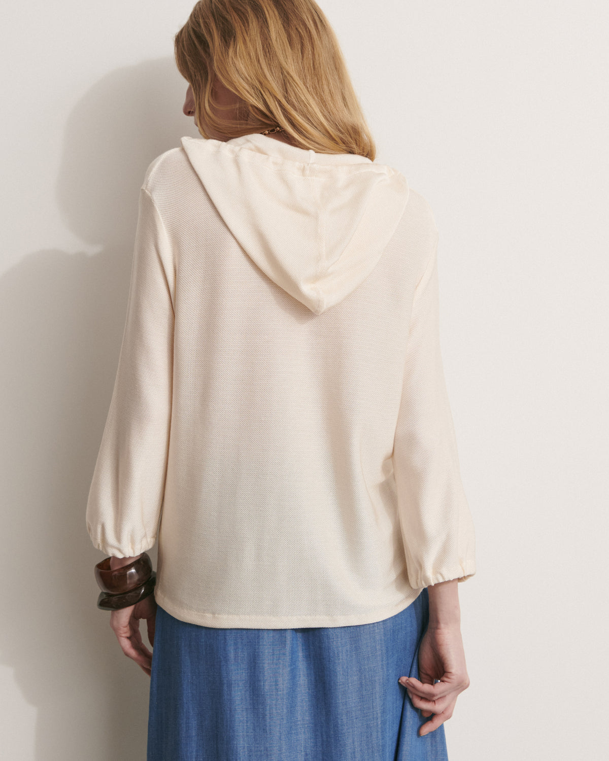 Pull à capuche en viscose ARUSI/11041/761