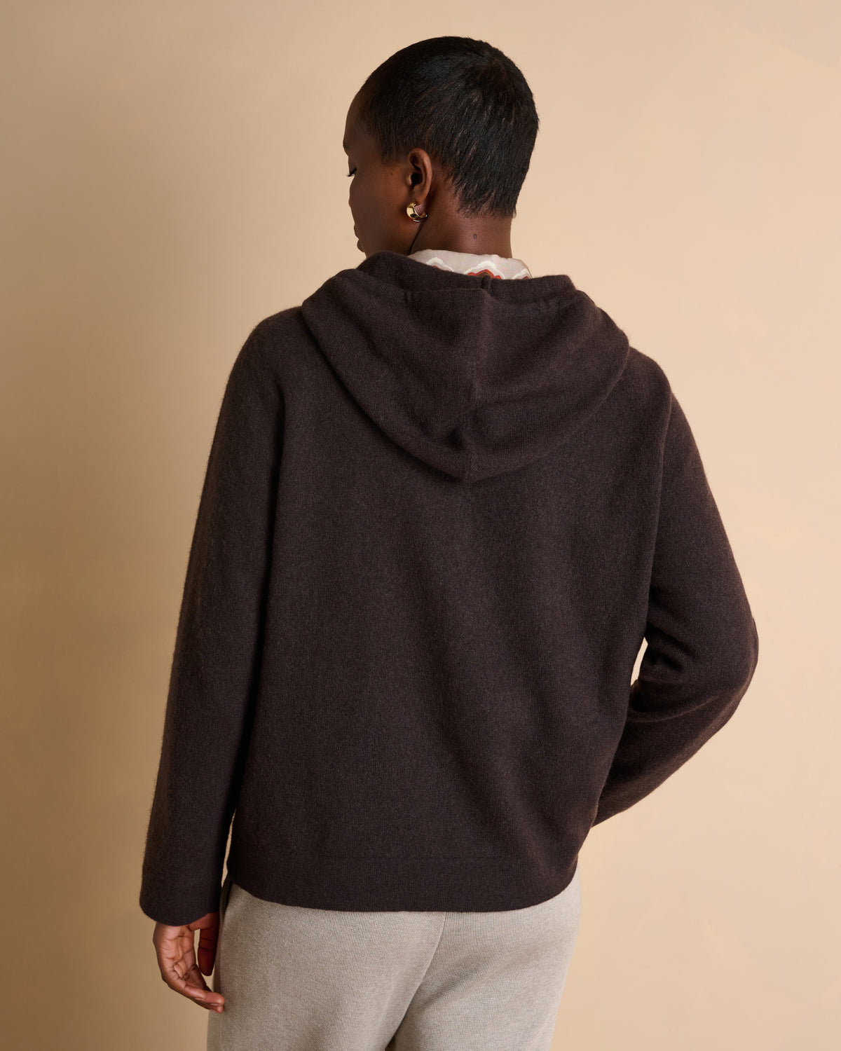 Pull à capuche marron avec poche kangourou ASWEATUX/14093/039