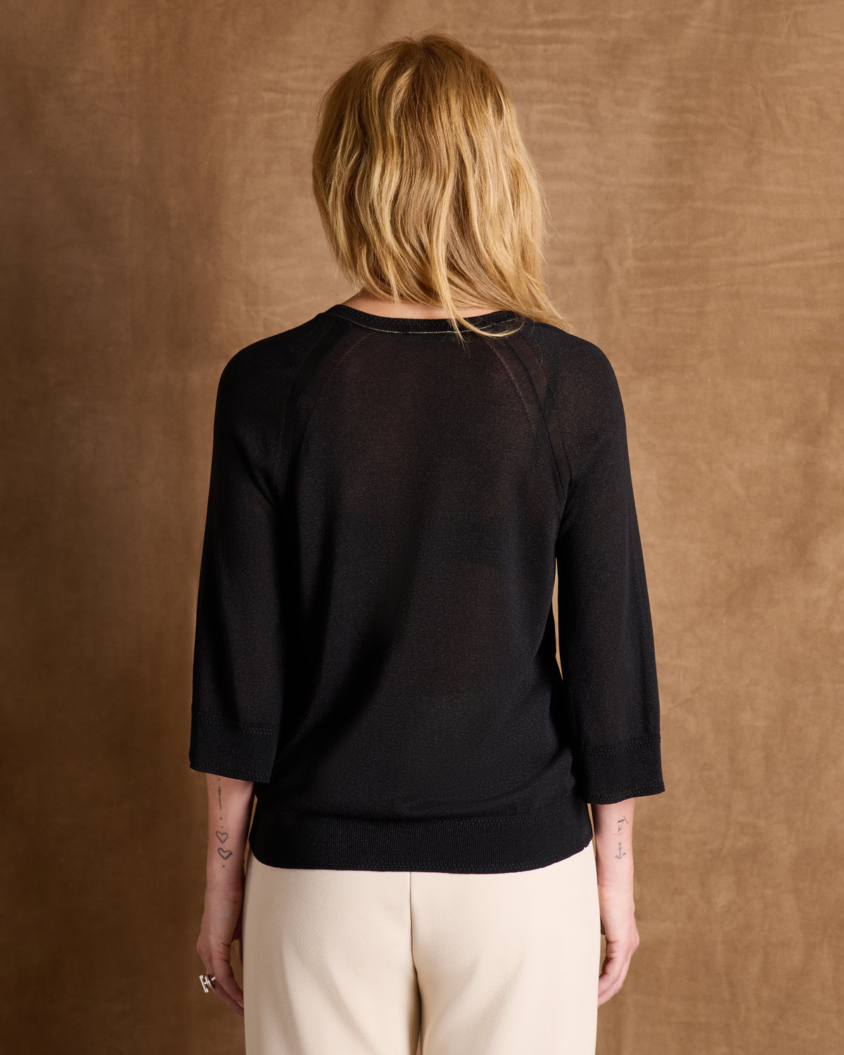 Pull noir manches longues encolure V ATLAS/14076/500