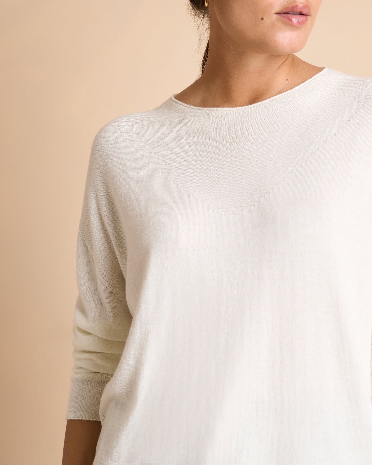 Pull blanc cassé encolure ronde et manches longues AUTOGRAPHE/14181/003