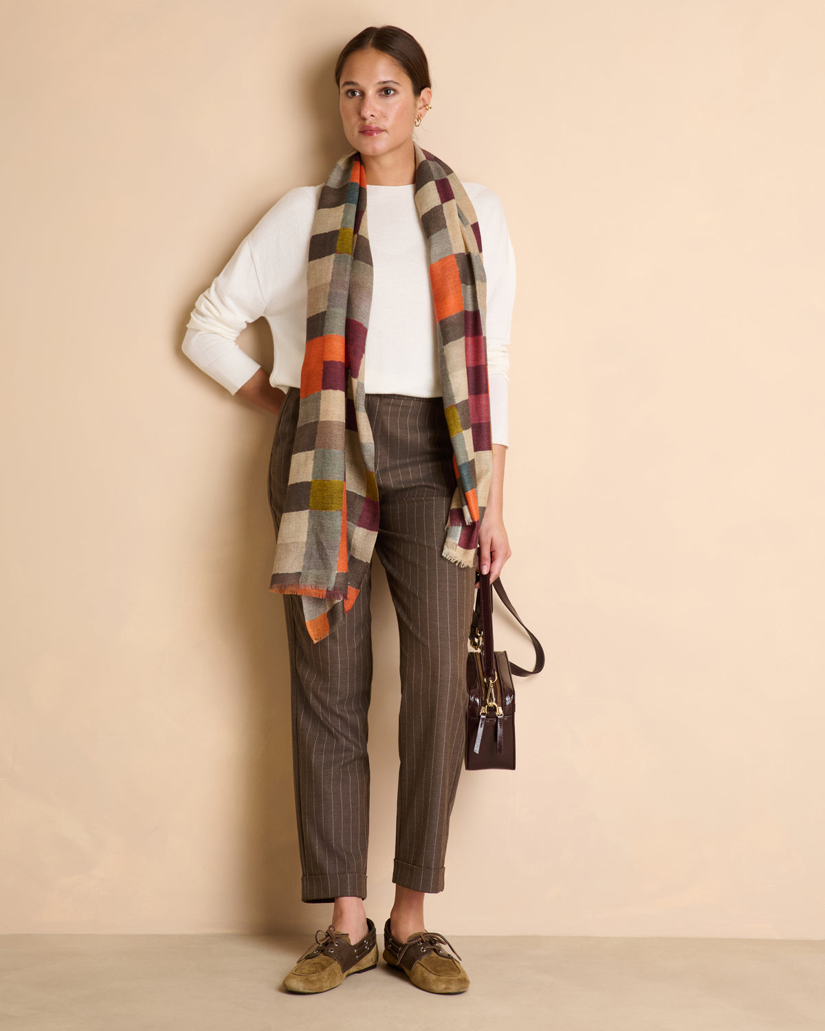 Echarpe beige imprimée damiers frangée EXCEL/14232/531