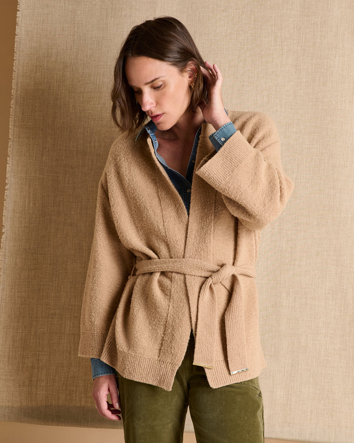 Gilet court beige ceinturée en laine GALIA/14040/010
