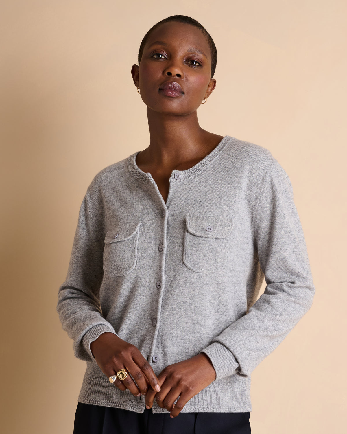 Gilet gris encolure ronde boutonné GIGI/14047/912