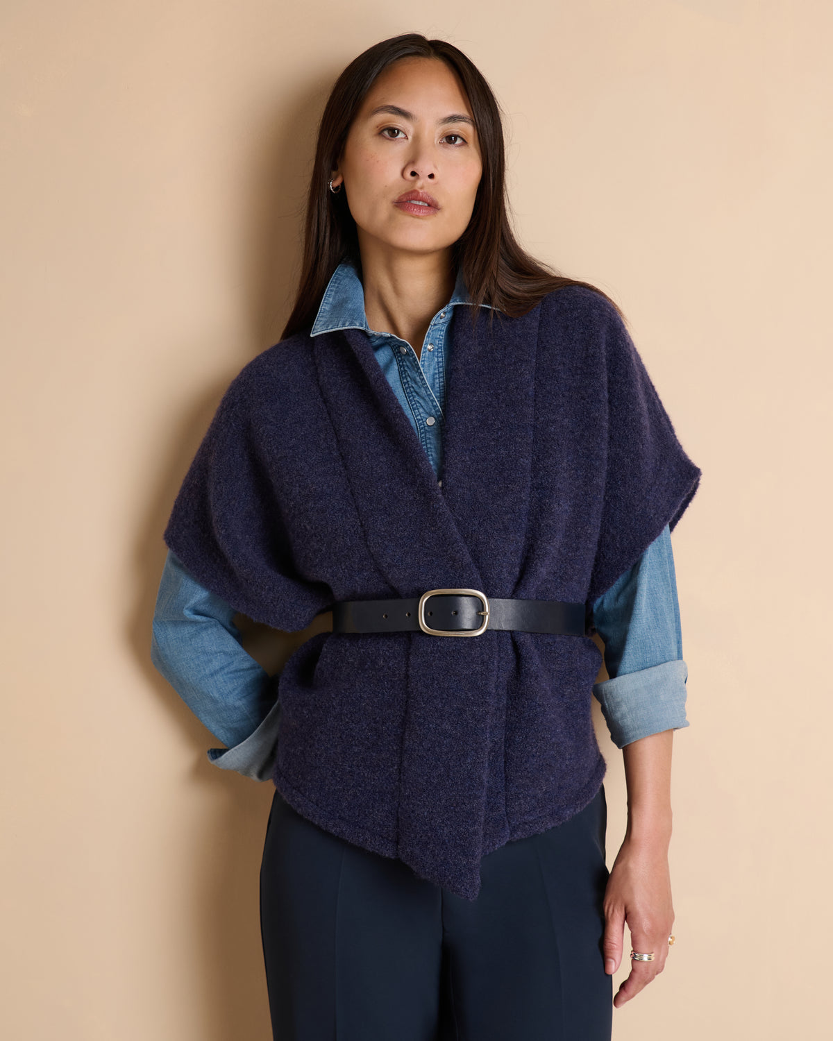 Gilet bleu marine oversize col châle sans manches en laine bouclette stretch GIVRE/14064/317