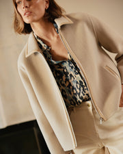 Manteau beige court droit zippé 100% laine