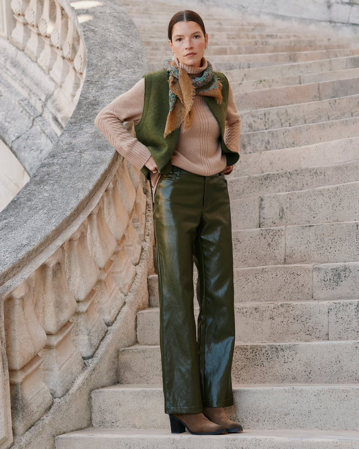 Pantalon vert droit et large PIVERT/14080/193