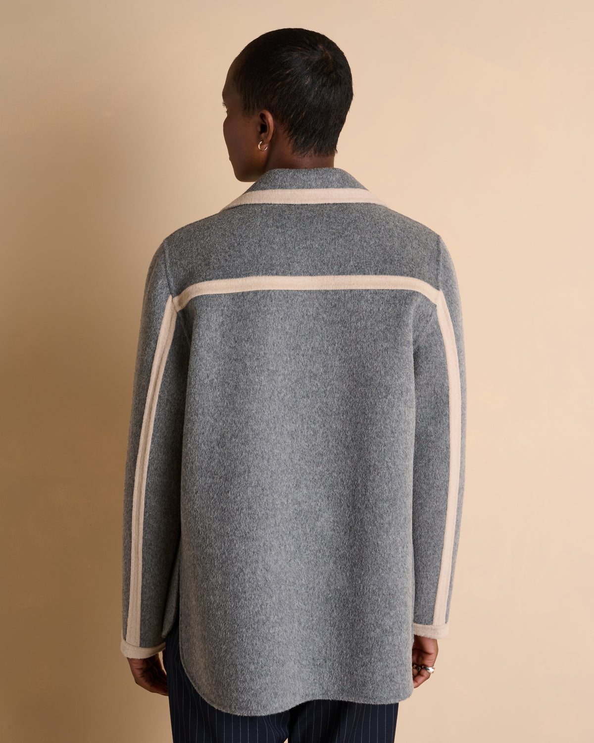 Manteau gris court boutonné MAELIA/14099/912