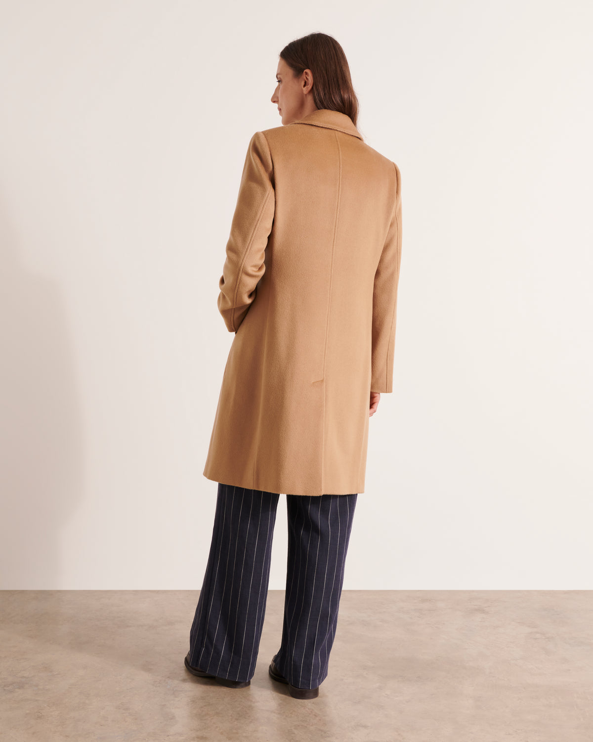 manteau long double boutonnage en velours de laine