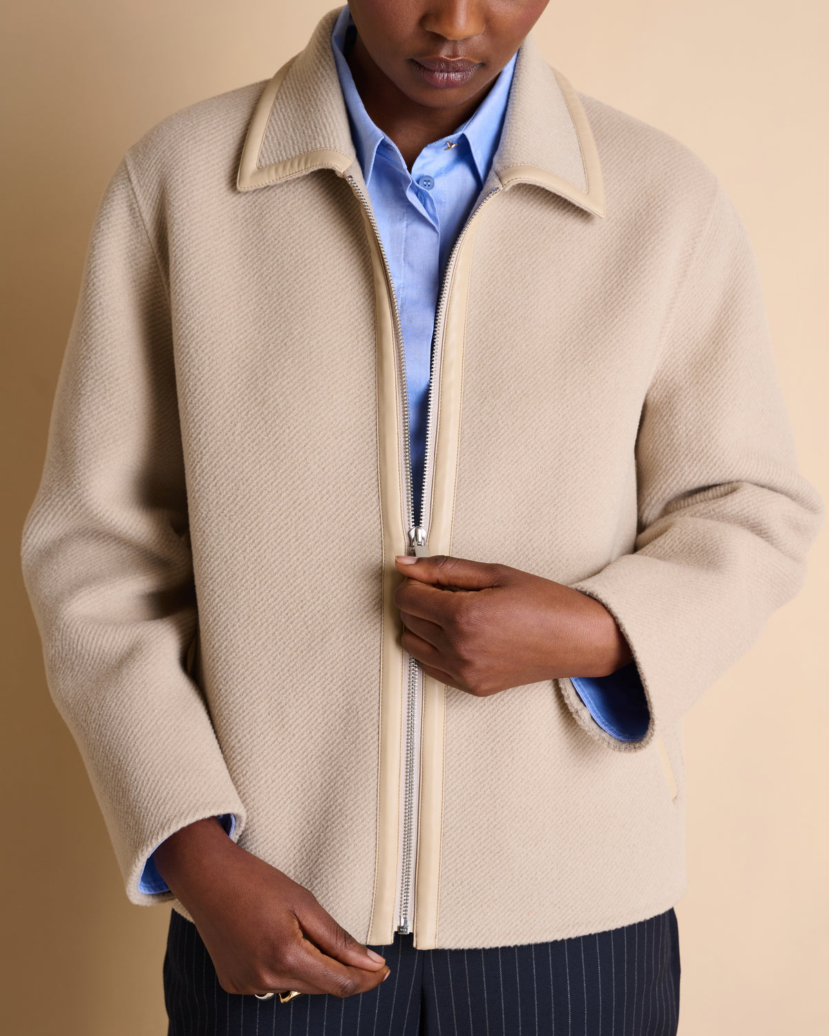 Manteau beige court droit zippé MARGINAL/14100/022