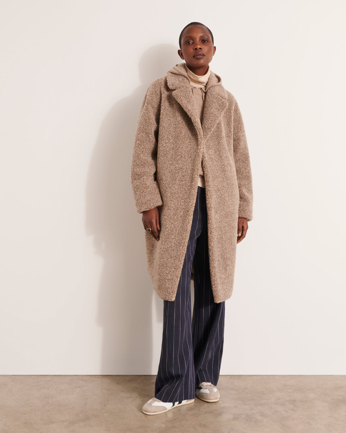 Manteau mi-long en fausse fourrure METEO/12033/022