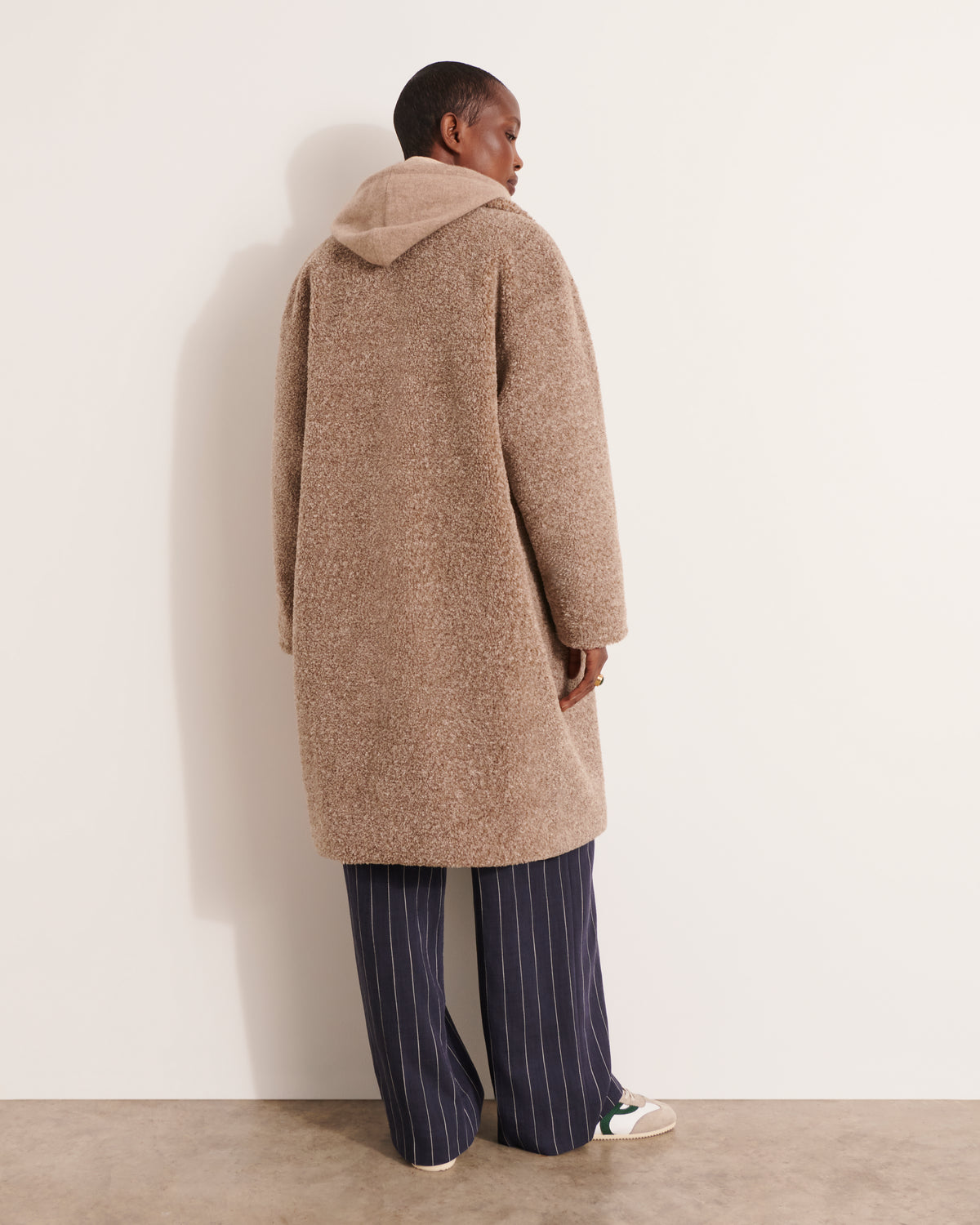 Manteau mi-long en fausse fourrure METEO/12033/022