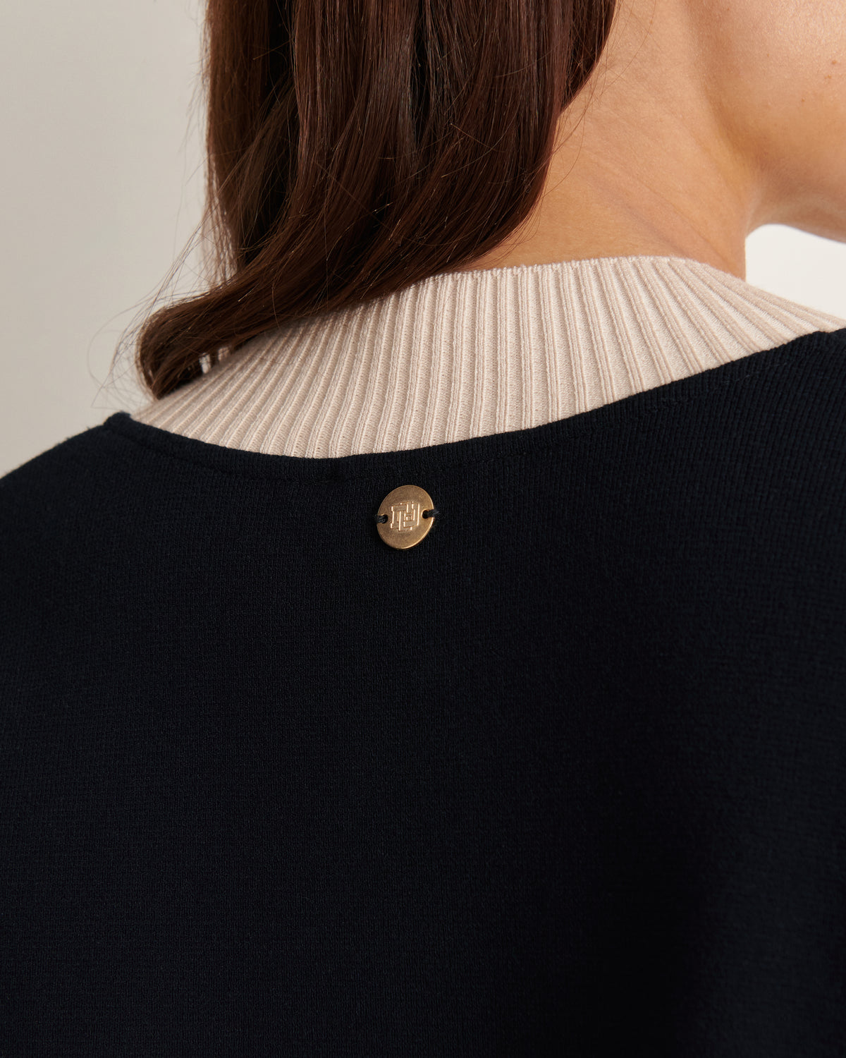 Robe courte en maille colorblock OSMARA/11036/781