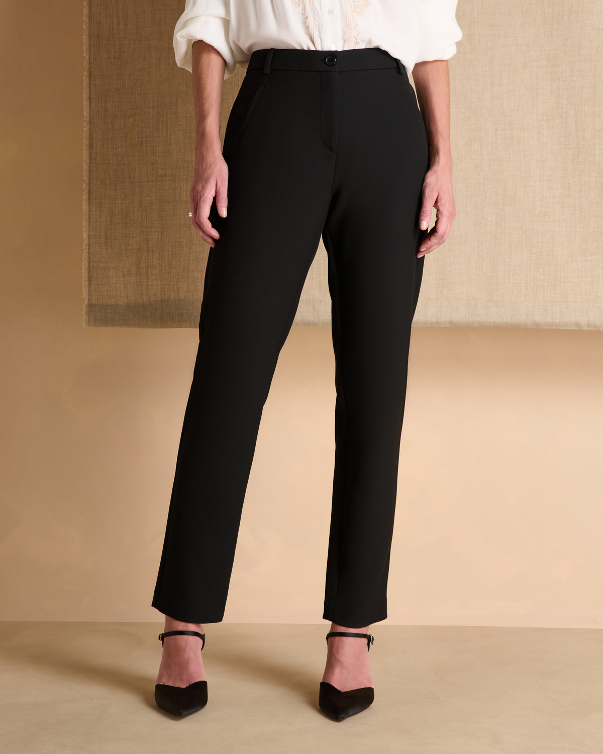 Pantalon noir droit en double toile stretch