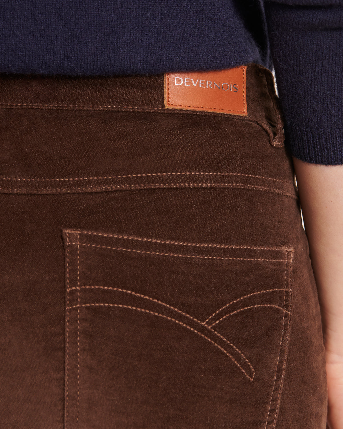 Pantalon flare en velours POUNO12/12069/046