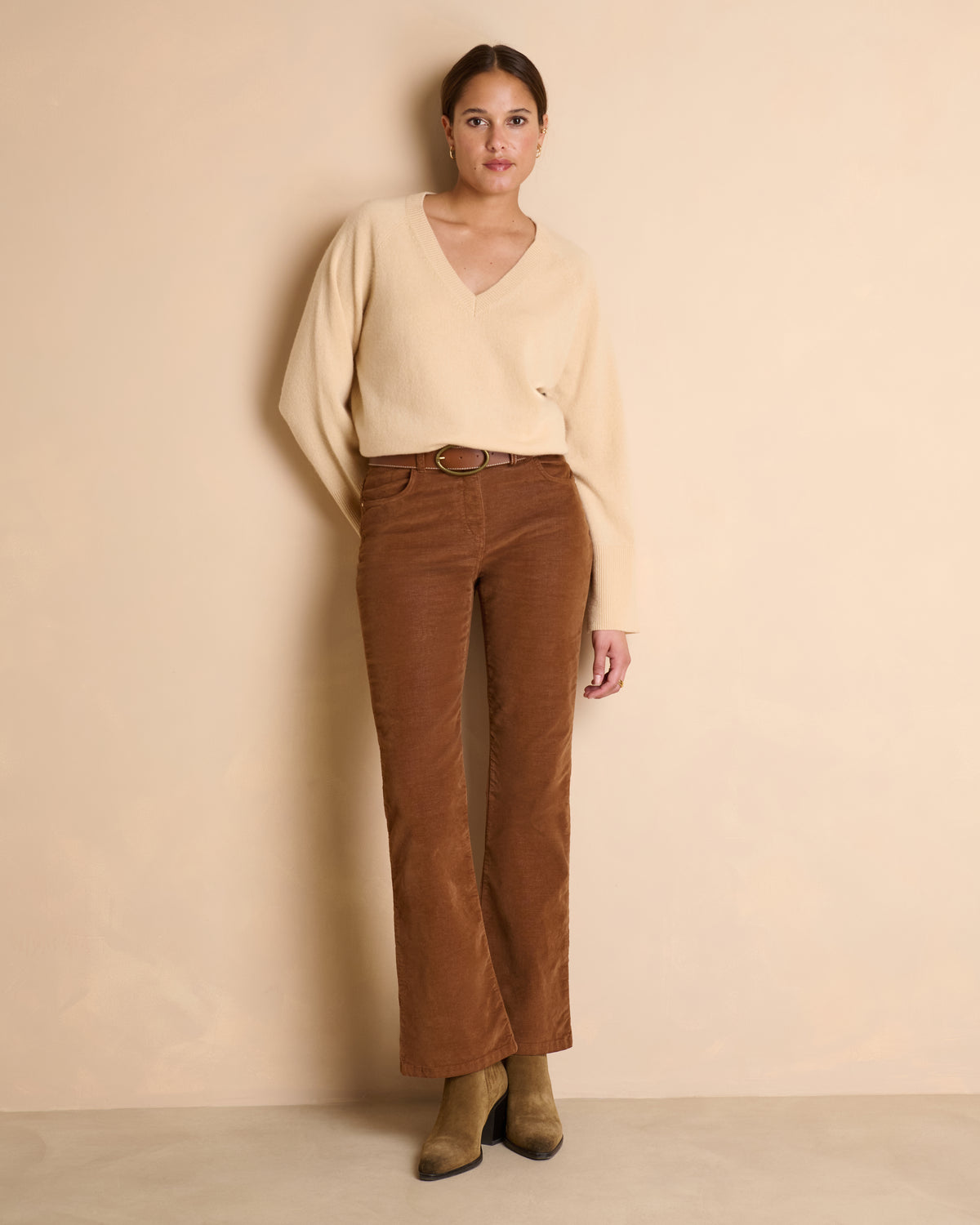 Pantalon marron coupe flare en velours POUNO14-BIS/14142/045