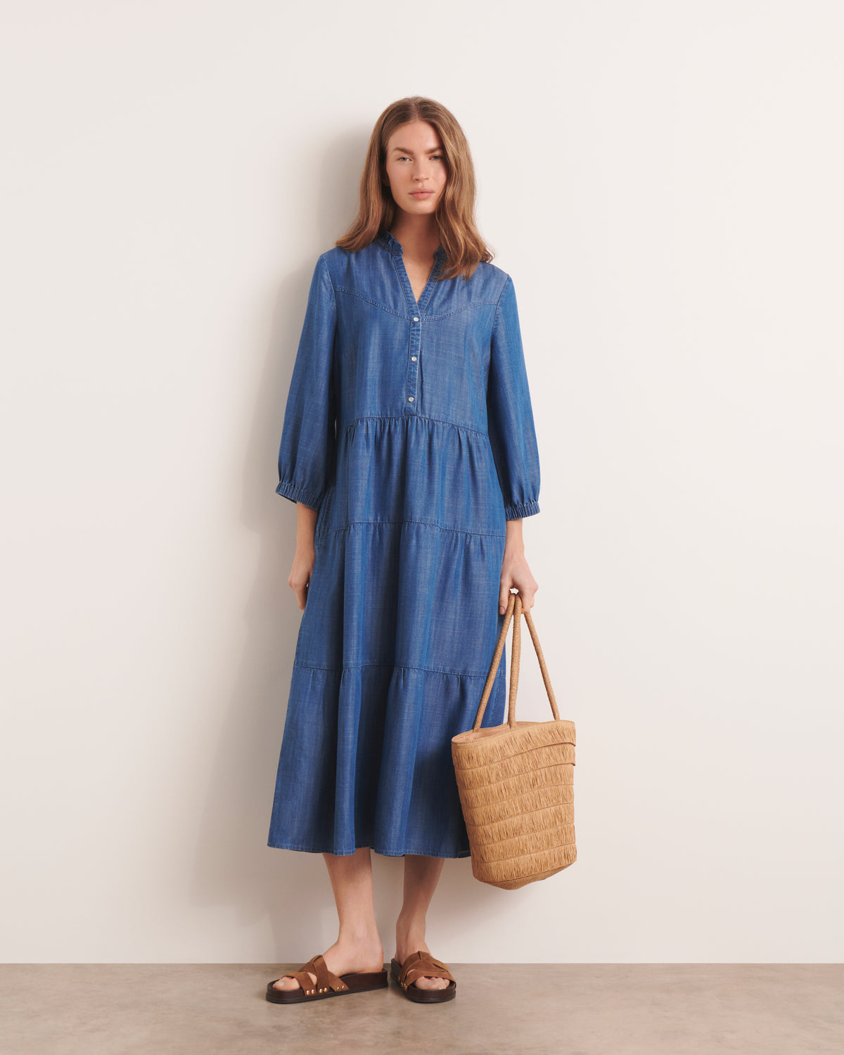 Robe longue bleue à volants longueur midi RITOURNELLE/13118/296