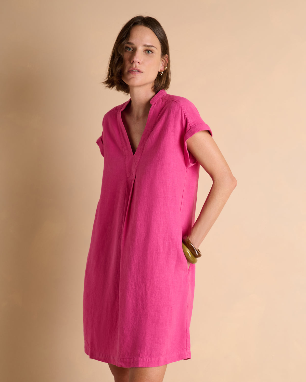 Robe courte rose encolure V ROSNY/13125/102