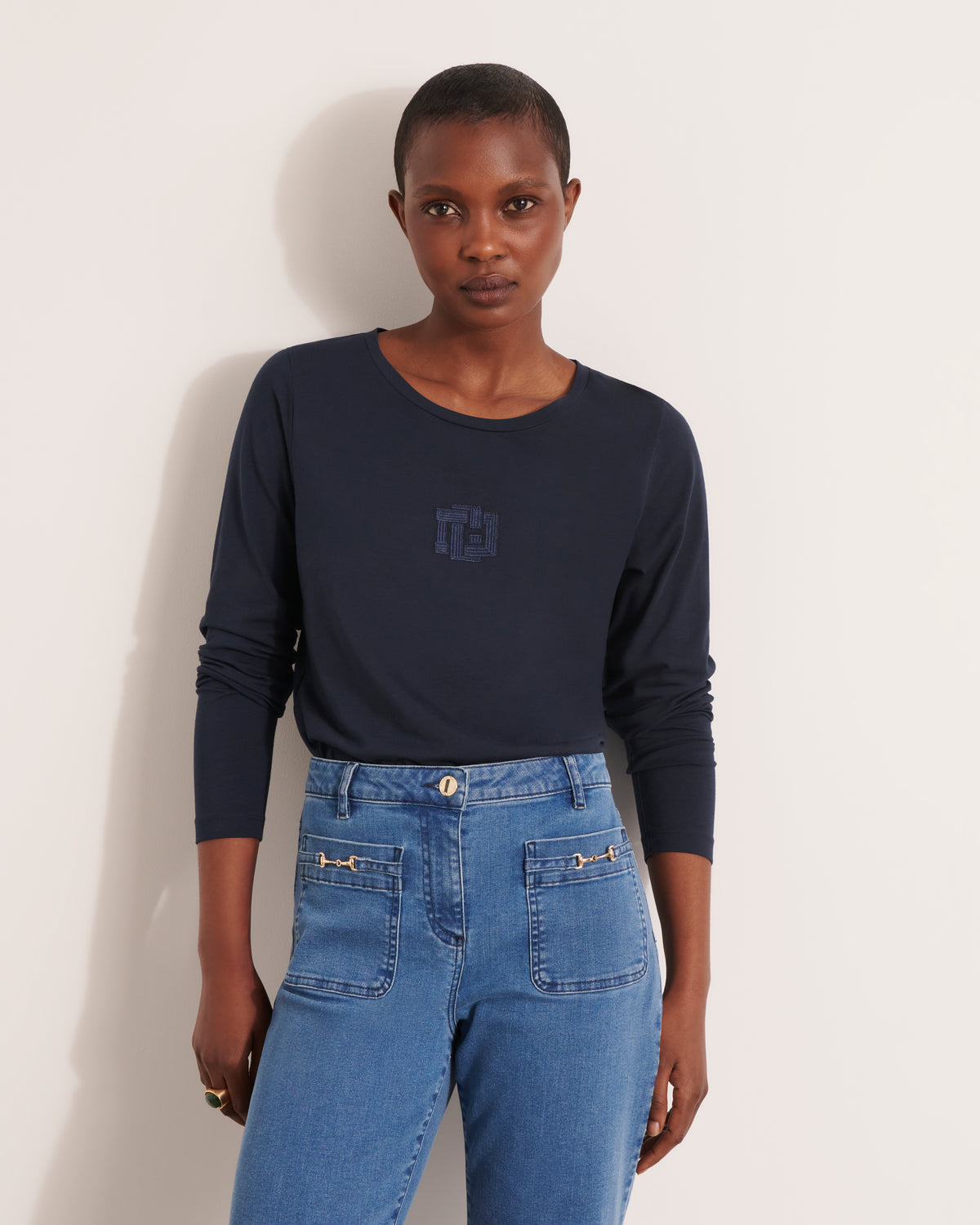 tee-shirt bleu marine manches longues en coton et modal stretch