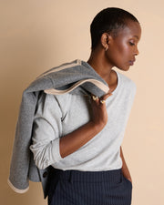 Tee-shirt gris encolure ronde manches longues en coton et cachemire
