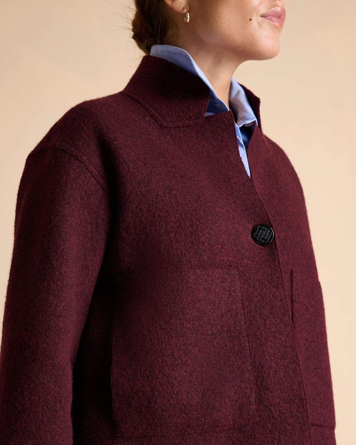 Veste courte bordeaux en laine bouillie col montant VEWTON1927/14204/816