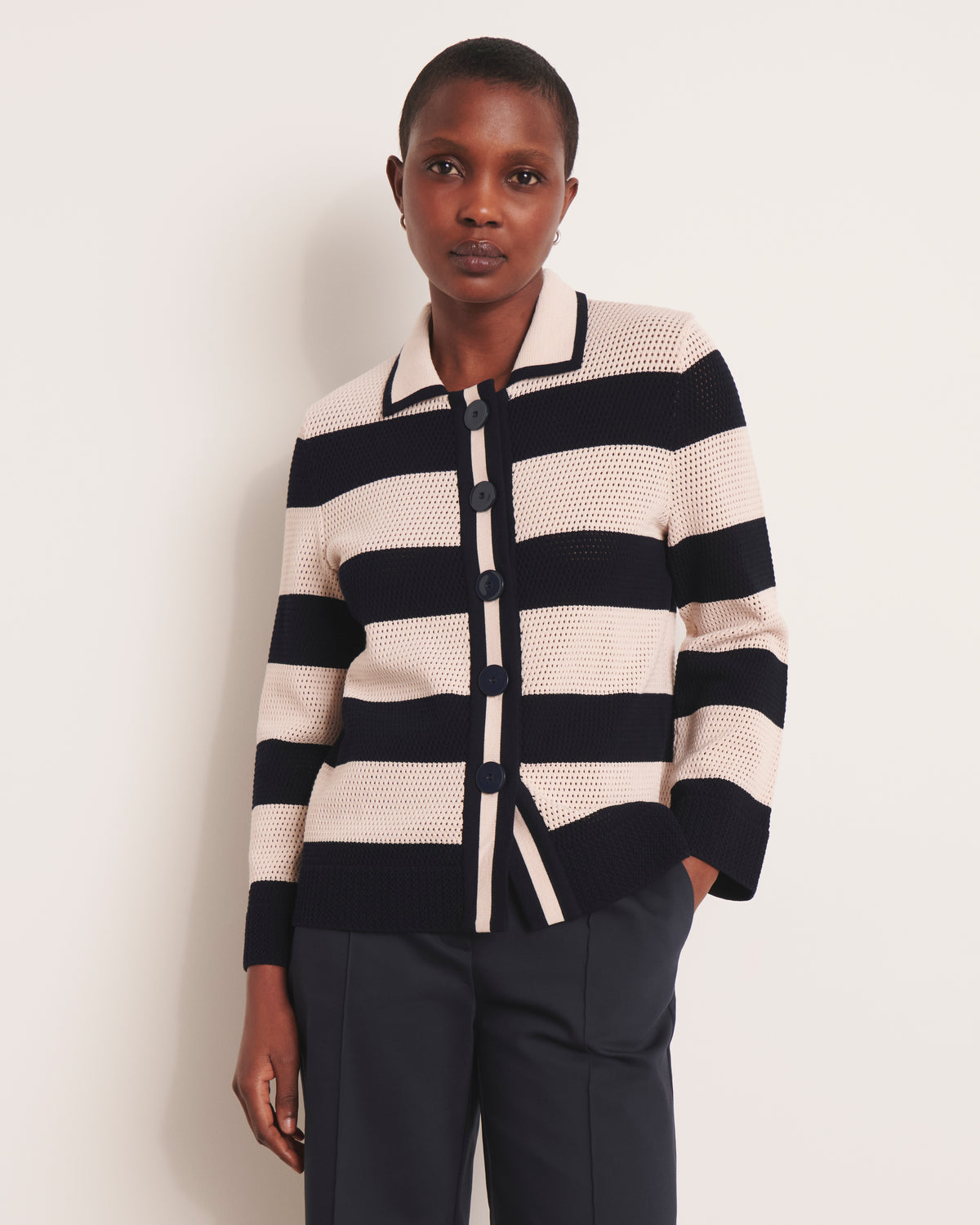 Veste beige en maille résille graphique VILYA/13024/781